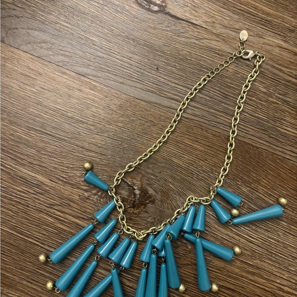 Multiple Jewelry Sets - Picture 12 of 16